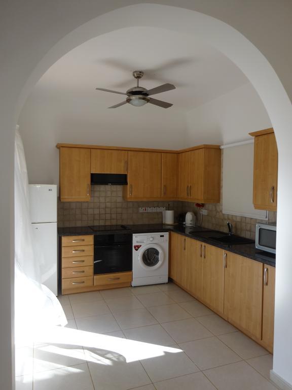 Cy-Blue Villa Protaras Exterior photo